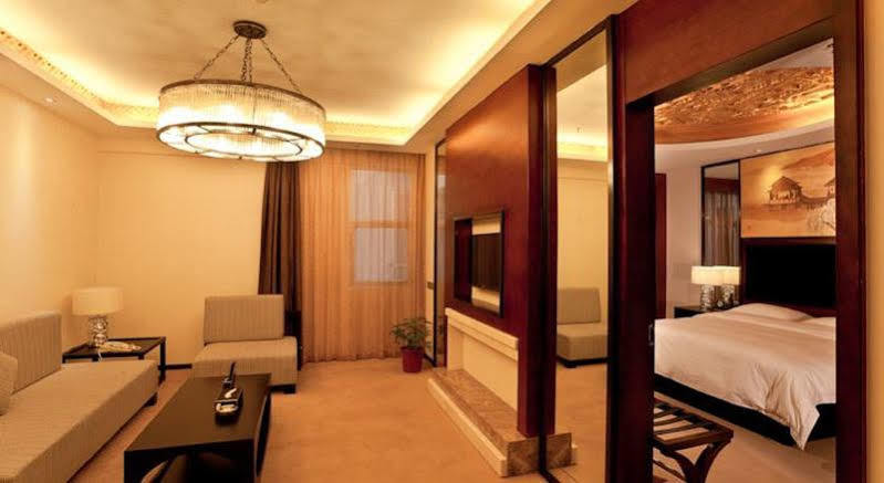 Mingfeng International Hotel Guilin Exterior photo